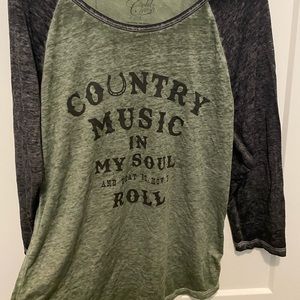 Long sleeve country top